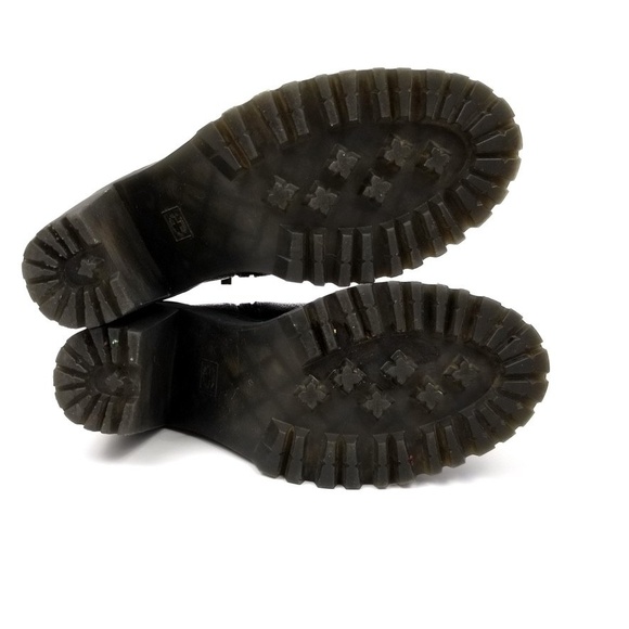 Dr. Martens Magdalena Leather Heeled Chelsea Boots - Picture 6 of 11